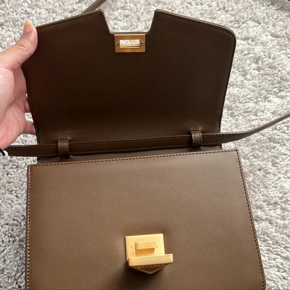 COPY - EMP.T LABEL
Cube Box NWOT - Picture 3 of 9